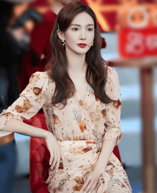 ỷ - Asia Vibe Daily